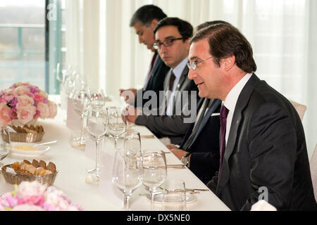 Berlin, Deutschland. 18. März 2014. Bundeskanzlerin Angela Merkel im Bundeskanzleramt erhält der portugiesische Premierminister Passos Coelho für ein bilaterales Treffen. Goncalo Silva/Alamy Live-Nachrichten Stockfoto
