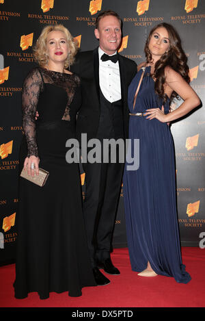 London, UK, 18. März 2014 Katy Cavanagh, Antony Baumwolle und Brooke Vincent kommen bei den RTS-Programm Awards im Grosvenor House in London Credit: MRP/Alamy Live News Stockfoto