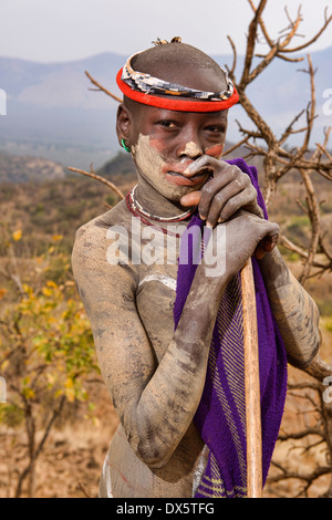 bemalte Mursi junge im Mago Nationalpark, unteren Omo-Tal von Äthiopien Stockfoto