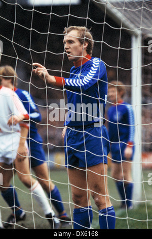 Fußball, 2. Bundesliga Nord, 1978/1979, Grotenburg Stadion, Bayer 05 Uerdingen gegen Bayer 04 Leverkusen 0:0, Szene des Spiels, Jens Steffensen (Uerdingen) Stockfoto