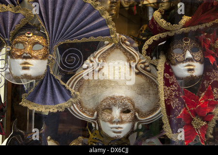 Verzierte traditionelle Masken in Venedig, Italien Stockfoto