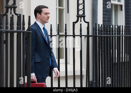 London, UK. 19. März 2014. Der Schatzkanzler George Osborne präsentiert seinen fünften Haushalt vor dem Hintergrund einer Stärkung wirtschaftlichen Erholung, Arbeitslosigkeit und Inflation fallen und Wachstum in diesem Jahr werden voraussichtlich die zu den stärksten jeder westliche Volkswirtschaft. Bildnachweis: Lee Thomas/Alamy Live-Nachrichten Stockfoto