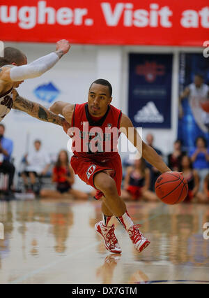 Moraga, Kalifornien, USA. 18. März 2014. 18. März 2014 - Moraga, Kalifornien USA - Utah G # 11 Brandon Taylor am Mitte Hof während der NCAA Männer Basketball-Spiel zwischen Utah Runnin Utes und heiliges Marys Gaels 58-70 verloren im McKeon Pavillon, Moraga Calif © Csm/Alamy Live-Nachrichten Stockfoto