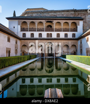 Patio de Los Mapuches. Gericht der Myrten, Alhambra, Granada, Spanien Stockfoto