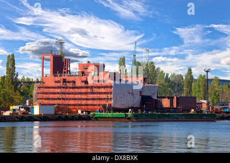 Teil der großen Schiffe im Bau. Stockfoto