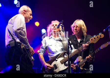 Berlin. 18. März 2014. Status Quo live in Konzert "The Wild vier Reunion Tour" auf 18. März 2014 in Berlin. / Bild Allianz © Dpa/Alamy Live-Nachrichten Stockfoto