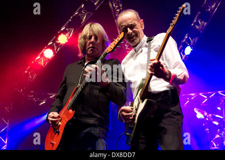 Berlin. 18. März 2014. Status Quo live in Konzert "The Wild vier Reunion Tour" auf 18. März 2014 in Berlin. / Bild Allianz © Dpa/Alamy Live-Nachrichten Stockfoto