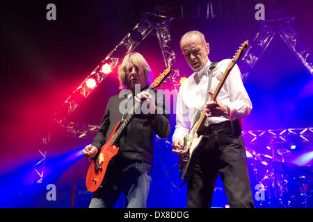 Berlin. 18. März 2014. Status Quo live in Konzert "The Wild vier Reunion Tour" auf 18. März 2014 in Berlin. / Bild Allianz © Dpa/Alamy Live-Nachrichten Stockfoto