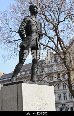 Jan Christian Smuts Statue in Parliament Square, London, England, Vereinigtes Königreich. Stockfoto