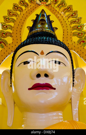 Statue in der Kuil Gaya Sakya Muni Tempel in Singapur Stockfoto