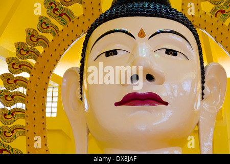 Statue in der Kuil Gaya Sakya Muni Tempel in Singapur Stockfoto