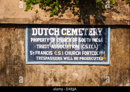 Süd Süd Indien Kerala Fort Cochin Kochi Zeichen von Dutch Cemetery-Eigenschaft der St. Francis Church Stockfoto