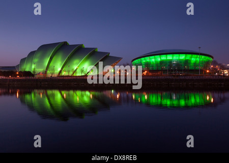 Glasgows SSE Hydro Arena und Clyde Auditorium an den Ufern des Flusses Clyde. Stockfoto