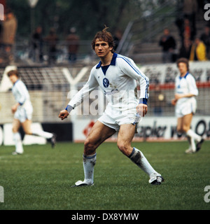 Fußball, Bundesliga, 1978/1979, Westfalenstadion, Borussia Dortmund vs. Eintracht Braunschweig 2:2, Szene des Spiels, Wolfgang Dremmler (Eintracht) Stockfoto