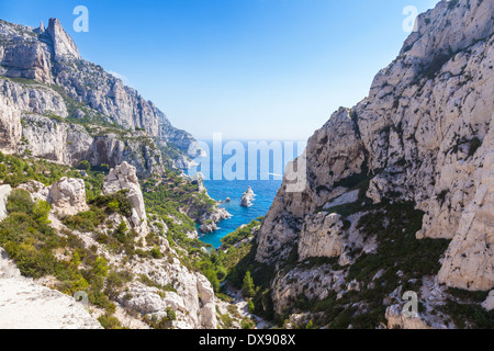 Calanques in der Nähe von Marseille und Cassis im südlich von France.jpg Stockfoto