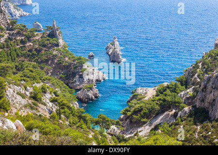 Calanques in der Nähe von Marseille und Cassis im südlich von France.jpg Stockfoto