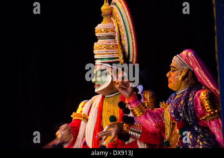 Südindische Kathakali Tänzer Stockfoto