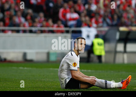 Benfica, Portfugal. 20. März 2014. Tottenham spanischen forward Soldado sieht während der UEFA Europa League Runde von 16 Sekunden Bein Fußballspiel zwischen SL Benfica und Tottenham Hotspur im Luz Stadium in Lisboa. Bildnachweis: Filipe Amorim/NurPhoto/ZUMAPRESS.com/Alamy Live-Nachrichten Stockfoto