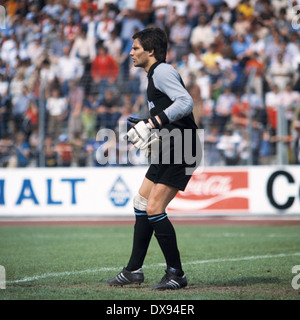 Fußball, Bundesliga, 1978/1979, Wedau Stadion, MSV Duisburg gegen Eintracht Frankfurt 0:2, Szene des Spiels, Keeper Heinz-Josef Koitka (Eintracht) Stockfoto