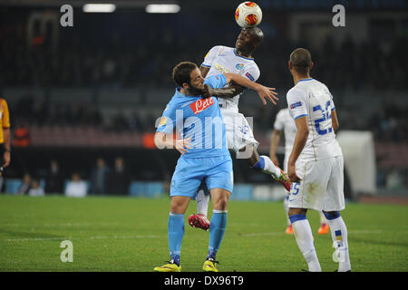 Neapel, Italien. 20. März 2014. Gonzalo Higuain in der UEFA Europa League Runde der 16 Rückspiel-match zwischen SSC Napoli und FC Porto Fußball im Stadio San Paolo auf 8. Februar 2014 in Neapel, Italien. Bildnachweis: Franco Romano/NurPhoto/ZUMAPRESS.com/Alamy Live-Nachrichten Stockfoto