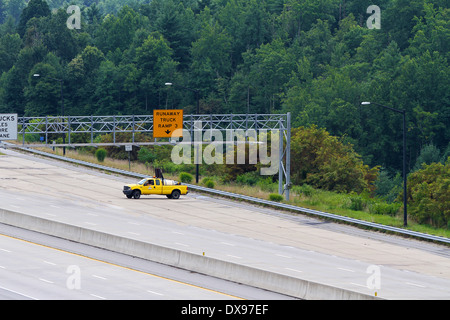 Die Gefahren des trucing auf den Autobahnen Stockfoto