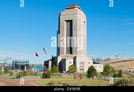 Montana, Fort Peck Dam nutzt den Missouri River, Powerhouse Stockfoto