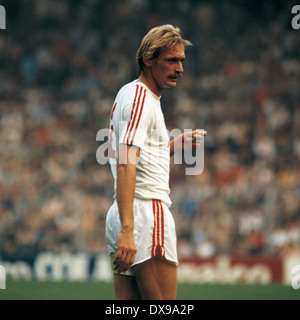 Fußball, Bundesliga, 1979/1980, Ruhrstadion, VfL Bochum gegen FC Bayern München 0:1, Szene des Spiels, Hans Weiner (FCB) Stockfoto