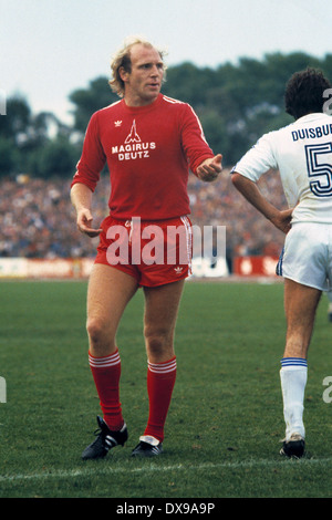 Fußball, Bundesliga, 1979/1980, Wedau Stadion, MSV Duisburg gegen FC Bayern München 1:2, Szene des Spiels, Dieter Hoeneß (FCB) Stockfoto