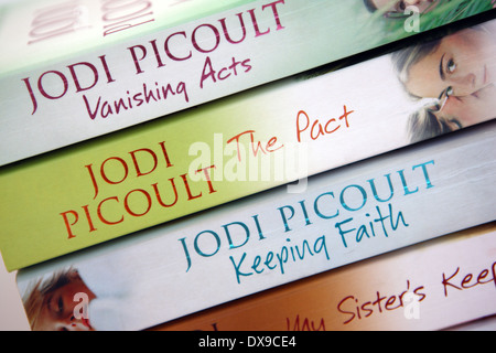 Jodi Picoult Taschenbücher Stockfoto