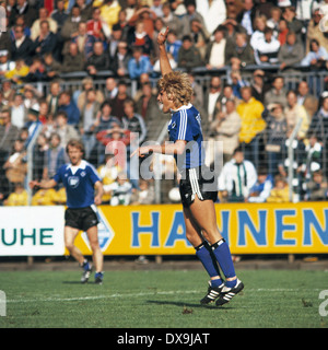 Fußball, Bundesliga, 1980/1981, Stadion bin Boekelberg, Borussia Moenchengladbach gegen Hamburger SV 2:2, Szene des Spiels, protest von Werner Dressel (HSV) Stockfoto