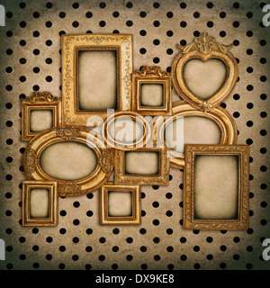 Goldrahmen über Grunge Hintergrund Hintergrund. leere barocken Rahmen mit Leinwand für Foto und Bild Stockfoto