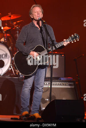 Gerry Beckley Englisch-amerikanische Folk-Rockband Amerika Höchstleistungen live "Hard Rock Live!" im Seminole Hard Rock Hotel & Casino Hollywood, Florida - 18.11.12 Featuring: Gerry Beckley wo: Florida, USA bei: 18. November 2012 Stockfoto