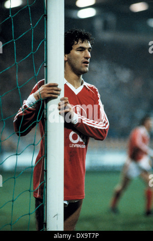 Fußball, Bundesliga, 1980/1981, Ruhrstadion, VfL Bochum gegen Bayer 04 Leverkusen 1:1, Szene des Spiels, Markus Elmer (Bayer) Stockfoto