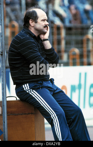 Fußball, 2. Bundesliga, 1982/1983, Wedau Stadion, MSV Duisburg vs. SV Waldhof Mannheim 3:3, Trainer Klaus Schlappner (SVW) Stockfoto