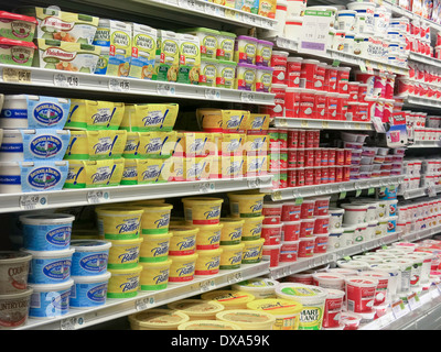 Butter Pakete, Abteilung für Milchprodukte, Publix Supermarkt in Tampa, Florida Stockfoto