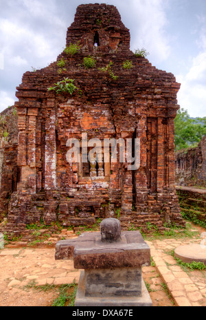 Alte Kirche in der Provinz Quang Binh, Vietnam Stockfoto