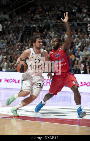 Madrid, Spanien. 20. März 2014. Spieler in Real Madrid Basketball Euroleague TOP 16-Partie zwischen Real Madrid und ZSKA Moskau spielte im Palacio de Deportes in Madrid, Spanien, 20 März 2014.Photo: Oscar Gonzalez/NurPhoto © Oscar Gonzalez/NurPhoto/ZUMAPRESS.com/Alamy Live-Nachrichten Stockfoto