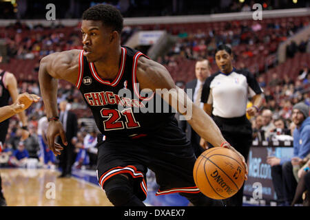 19. März 2014: Chicago Bulls guard Jimmy Butler (21) in Aktion während der NBA-Spiel zwischen den Chicago Bulls und die Philadelphia 76ers im Wells Fargo Center in Philadelphia, Pennsylvania. Die Bulls gewann 102-94. Christopher Szagola/Cal-Sport-Medien Stockfoto