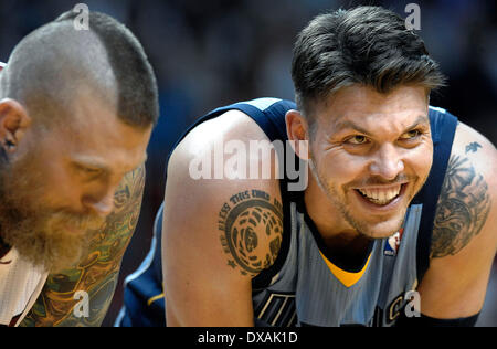 Miami, FL, USA. 21. März 2014. Florida, USA - USA - Memphis Grizzlies vorwärts Mike Miller Lächeln während der ersten Hälfte ihres Spiels, Freitag, 21. März 2014, bei AmericanAirlines Arena. Michael Laughlin, Süd-Florida Sun Sentinel ORG XMIT: S-S1312181813110005 Credit: Sun-Sentinel/ZUMAPRESS.com/Alamy Live-Nachrichten Stockfoto