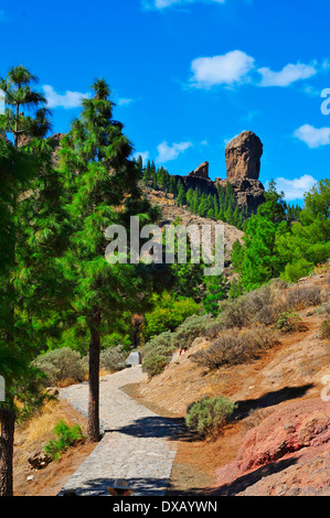 eine Ansicht der Monolith Roque Nublo in Gran Canaria, Spanien Stockfoto