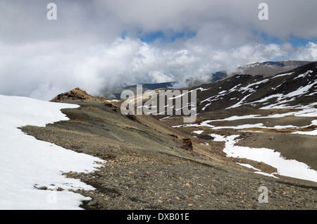 Frühling-Hängen des Veleta in der Sierra Nevada Stockfoto