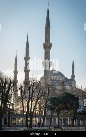 Am frühen Morgen in der Hippoderome mit dem Sultan Ahmet oder blaue Moschee in den Hintergrund, Sultanahmet, Istanbul, Türkei Stockfoto