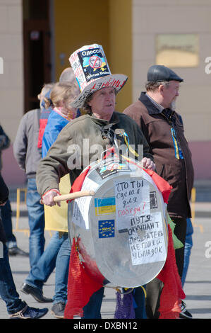 Odessa, Ukraine. 23. März 2014. Odessa Evromaydan zur Unterstützung der europäischen Integration. Konzert-Rallye-Fans der Einigung der EU und der Ukraine. Bei einer Kundgebung nahmen mehr als 500 Menschen Credit: Andrei Nekrassow/Alamy Live News Stockfoto