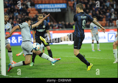 Mailand, Italien. 23. März 2014. Mauro Icardi während der Serie Amatch zwischen Inter Vs "Atalanta", am 23. März 2014. Bildnachweis: Adamo Di Loreto/NurPhoto/ZUMAPRESS.com/Alamy Live-Nachrichten Stockfoto