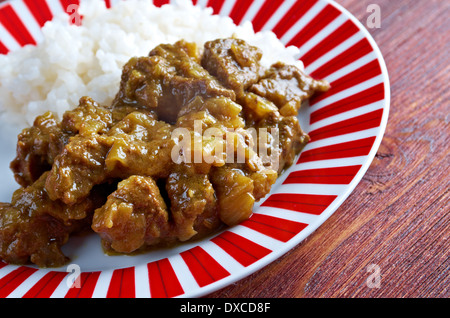 Indisches Rindfleisch Curry mit Basmati Reis Stockfoto