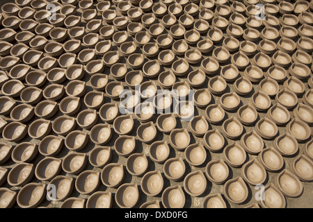 Tonlampen (irdischen). Kumhartoli Dorf, Bezirk Ranchi, Jharkhand Stockfoto