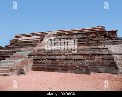 Wachturm am Cacred Zentrum von Vijayanagara in Hampi, eine Stadt in Karnataka, Süd-West-Indien Stockfoto