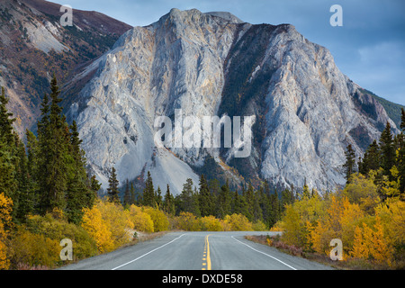 die Straße nach Skagway, South Klondike Highway, Yukon Territorien, Kanada Stockfoto