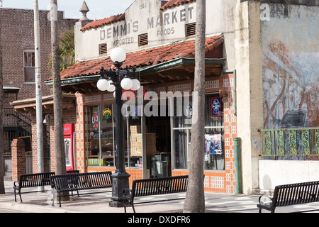 Demmi Markt in Ybor City, Tampa, FL Stockfoto
