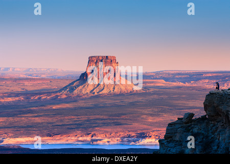 Sonnenuntergang an Alstom Punkt, Lake Powell in Utah Stockfoto